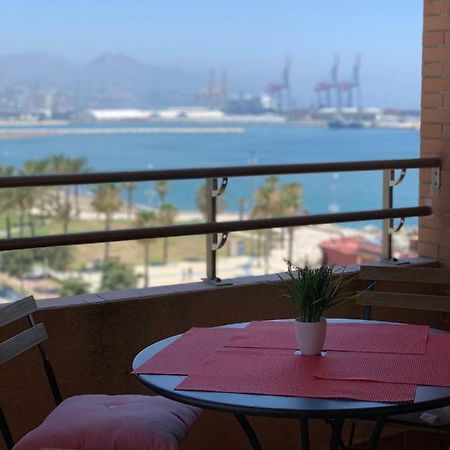 Appartamento Apartamento primera linea Málaga Esterno foto