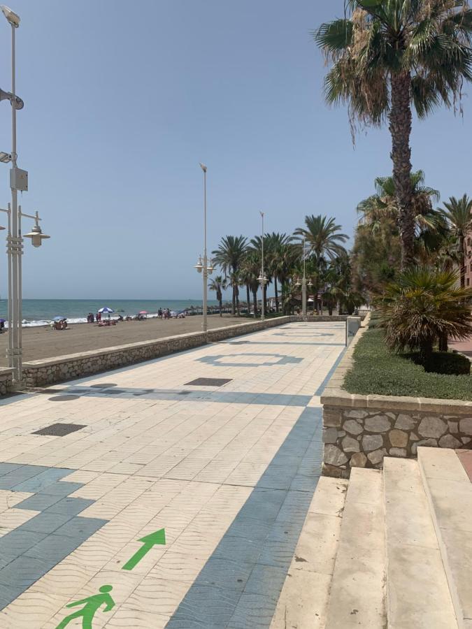 Appartamento Apartamento primera linea Málaga Esterno foto